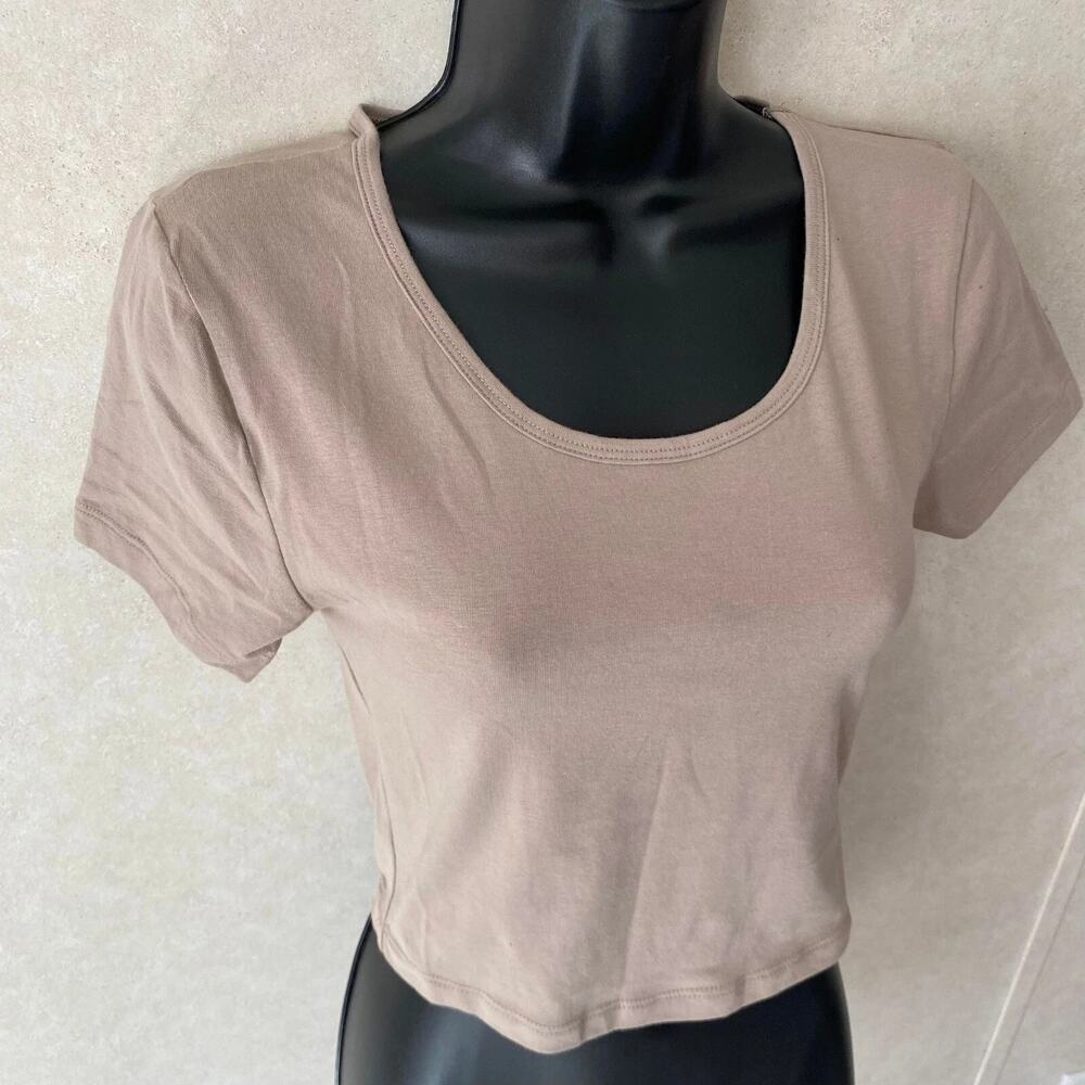 2 Zenana Outfitters‎ Scoop Neck Cropped Cotton Top Short Sleeve Blue & Brn Large - Picture 2 of 6
